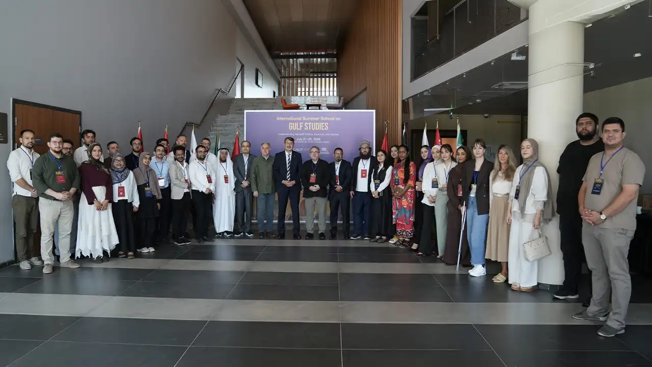مدرسة صيفية دولية لدراسات الخليج في جامعتي الشارقة وابن خلدون